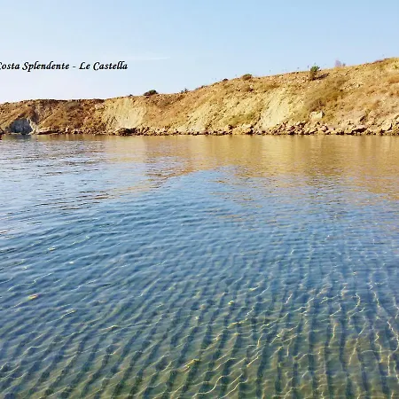 Costa Splendente Sul Mare Campsite Le Castella (Calabria)